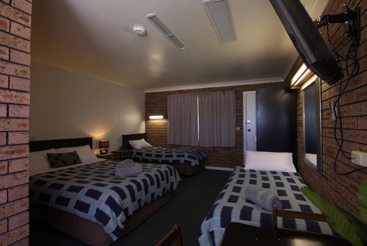 ทันเคอร์รี่มอเตอร์ลอดจ์ Motel ภายนอก รูปภาพ