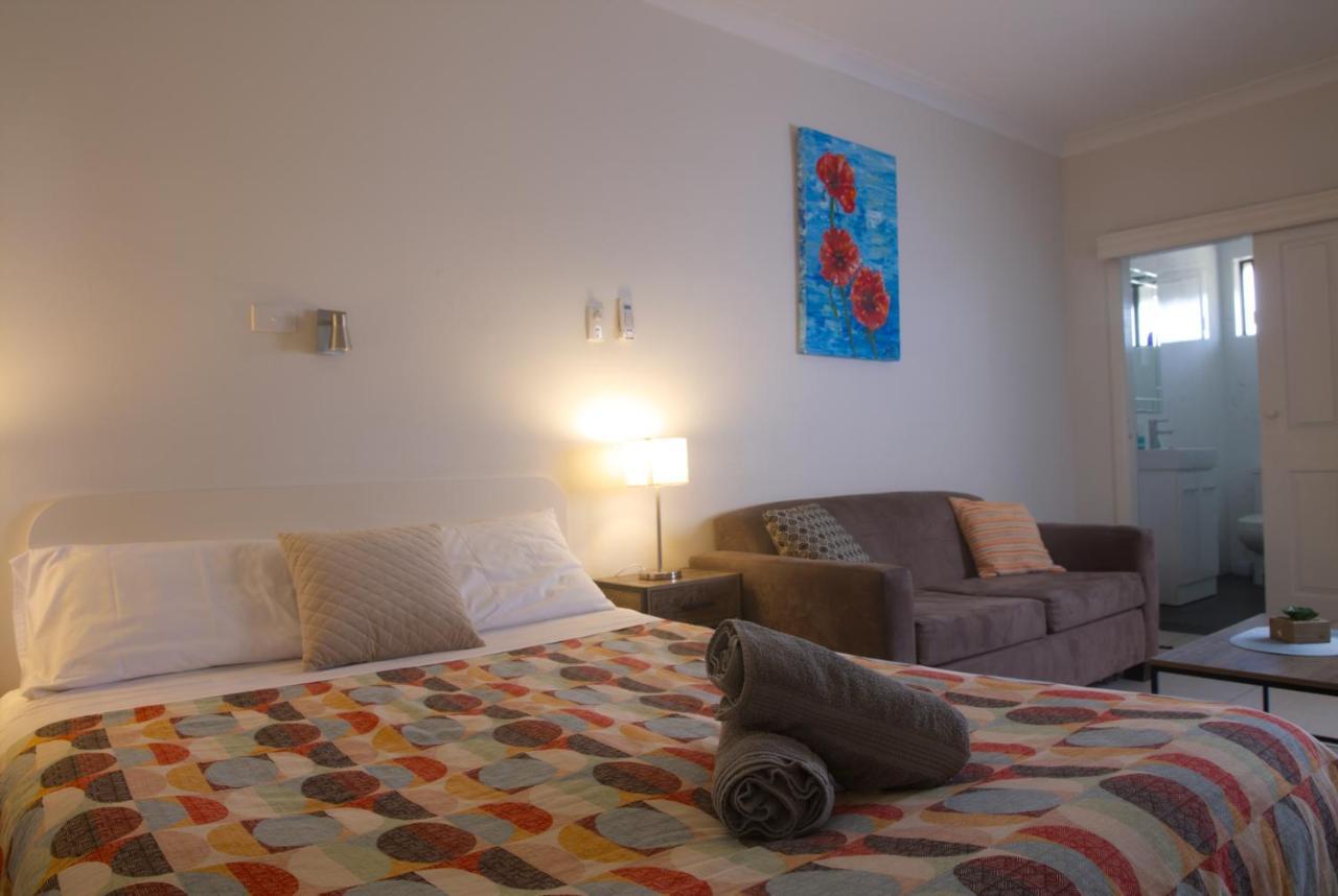 ทันเคอร์รี่มอเตอร์ลอดจ์ Motel ภายนอก รูปภาพ