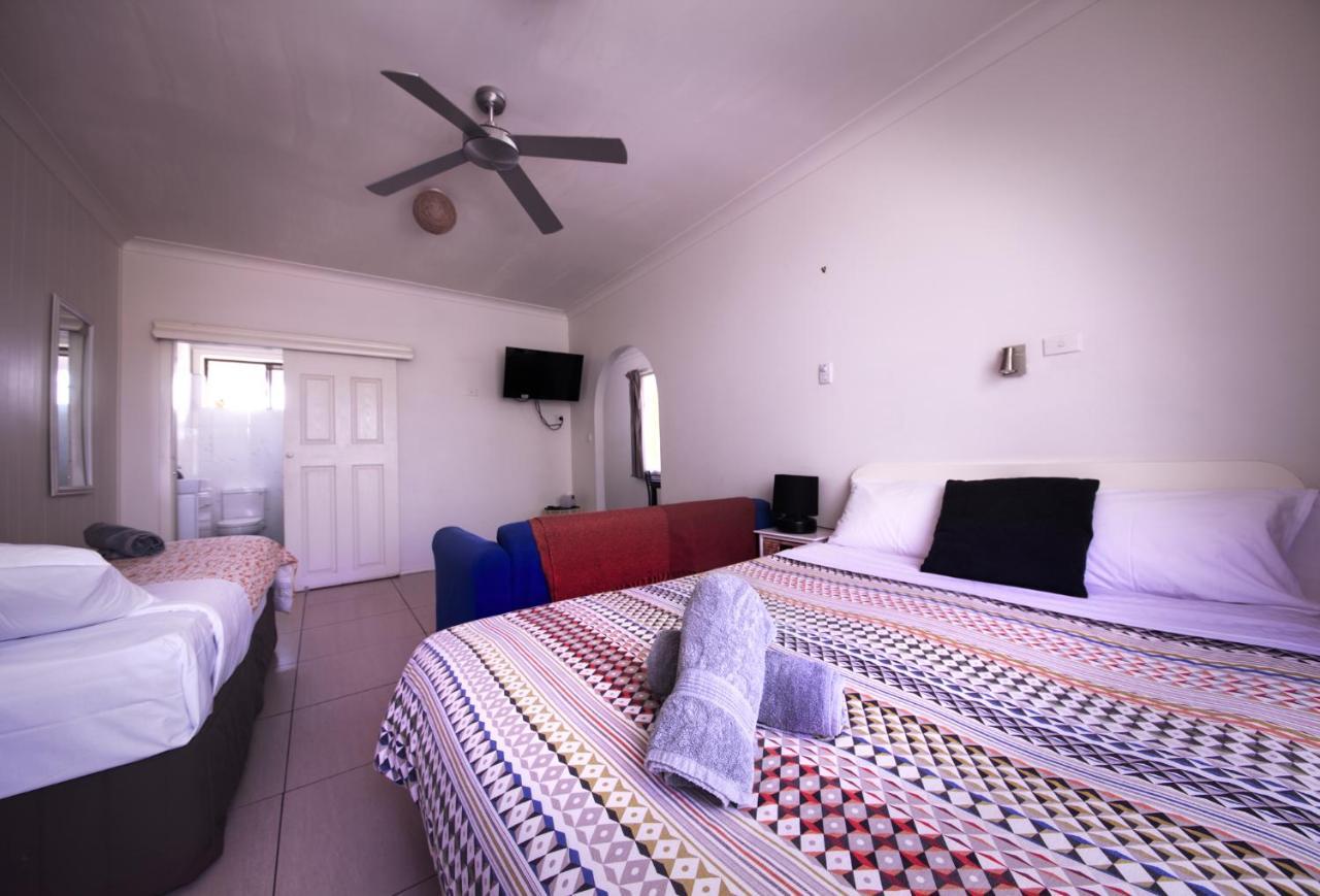 ทันเคอร์รี่มอเตอร์ลอดจ์ Motel ภายนอก รูปภาพ